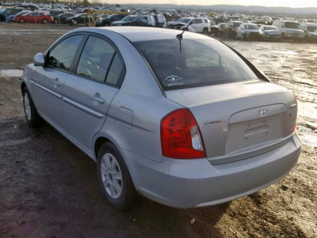 KMHCN46CX9U369621 - 2009 HYUNDAI ACCENT GLS SILVER photo 3