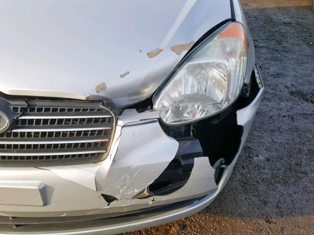 KMHCN46CX9U369621 - 2009 HYUNDAI ACCENT GLS SILVER photo 9