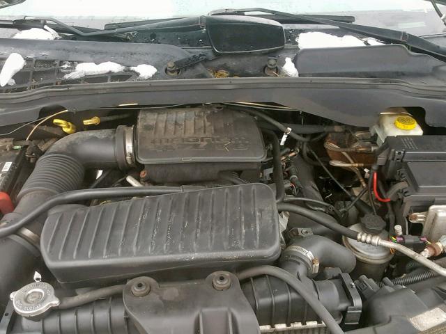 1D4HB48N74F218270 - 2004 DODGE DURANGO SL SILVER photo 7