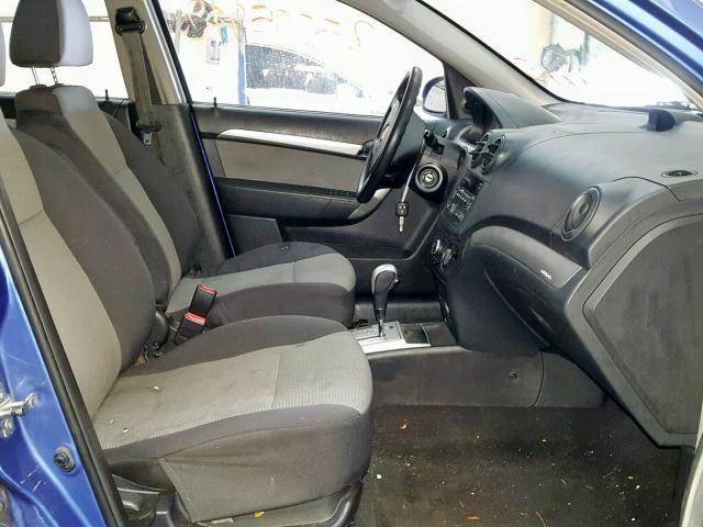 KL1TD66E99B384926 - 2009 CHEVROLET AVEO LS BLUE photo 5