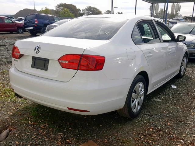 3VW2K7AJ3CM354595 - 2012 VOLKSWAGEN JETTA BASE WHITE photo 4