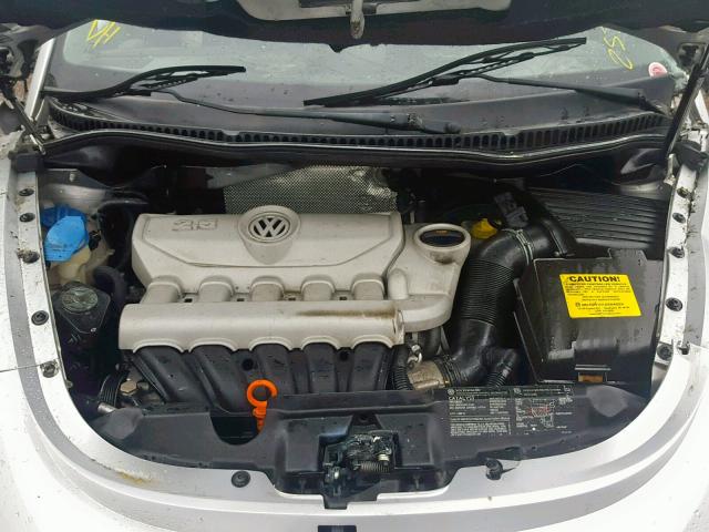 3VWRF31Y96M318228 - 2006 VOLKSWAGEN NEW BEETLE Silber Foto 7