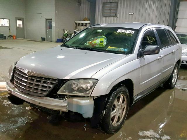 2A8GF68476R609925 - 2006 CHRYSLER PACIFICA T SILVER photo 2