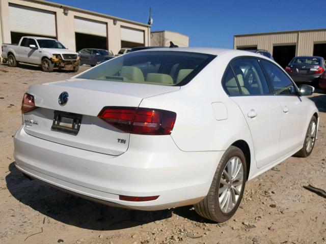 3VWL07AJXGM384063 - 2016 VOLKSWAGEN JETTA SEL WHITE photo 4