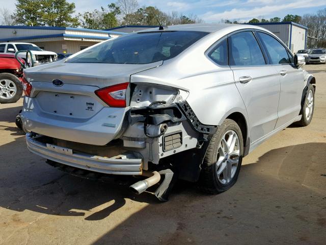 1FA6P0HD3E5387284 - 2014 FORD FUSION SE SILVER photo 4