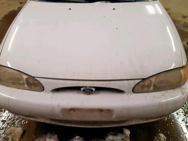 3FAFP13P91R168845 - 2001 FORD ESCORT WHITE photo 7