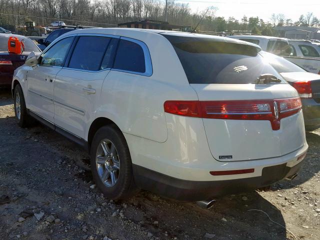 2LMHJ5AT1CBL53386 - 2012 LINCOLN MKT CREAM photo 3