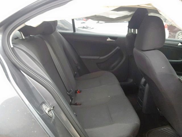 3VW2K7AJ7EM313583 - 2014 VOLKSWAGEN JETTA BASE GRAY photo 6