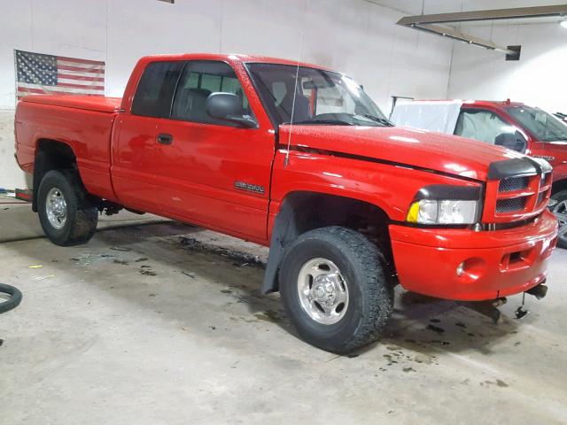 3B7KF23622M315630 - 2002 DODGE RAM 2500 RED photo 1