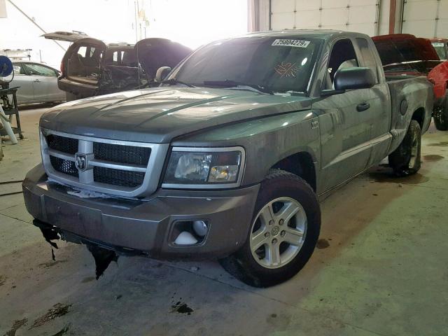 1D7RW3BP5AS223390 - 2010 DODGE DAKOTA SXT GRAY photo 2