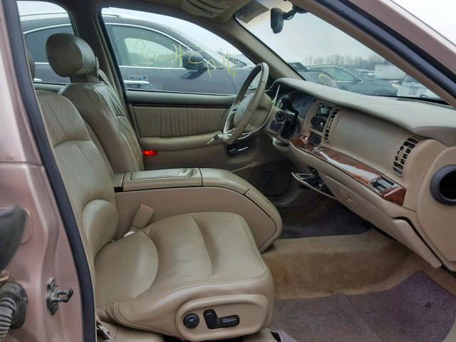 1G4CU5213W4630838 - 1998 BUICK PARK AVENU GOLD photo 5