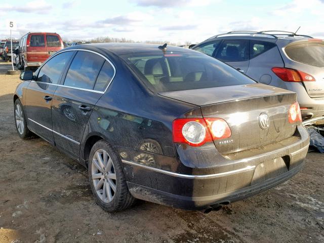 WVWJK7ANXAE067565 - 2010 VOLKSWAGEN PASSAT KOM BLACK photo 3