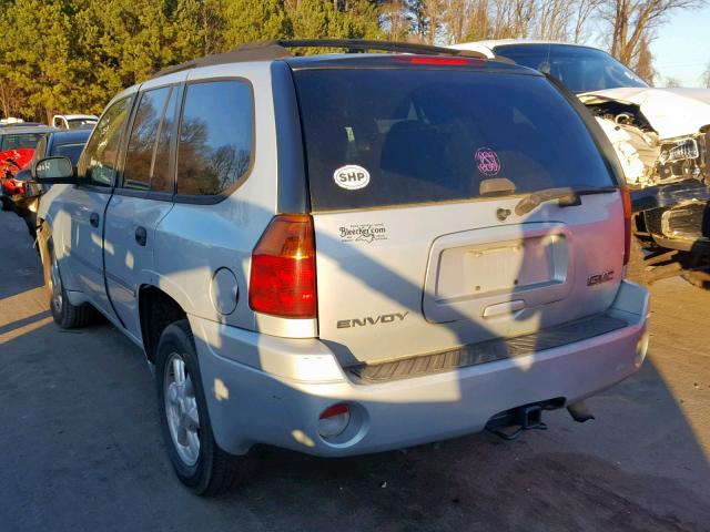 1GKDS13S472140425 - 2007 GMC ENVOY SILVER photo 3