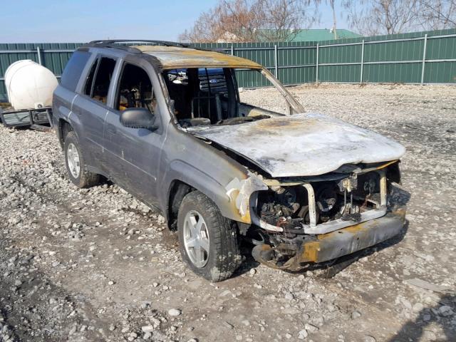 1GNDT13S562101373 - 2006 CHEVROLET TRAILBLAZE CHARCOAL photo 1