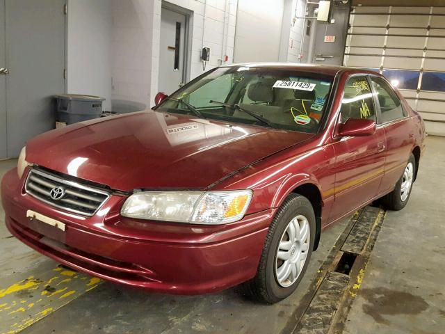 JT2BG22KXY0392701 - 2000 TOYOTA CAMRY CE BURGUNDY photo 2