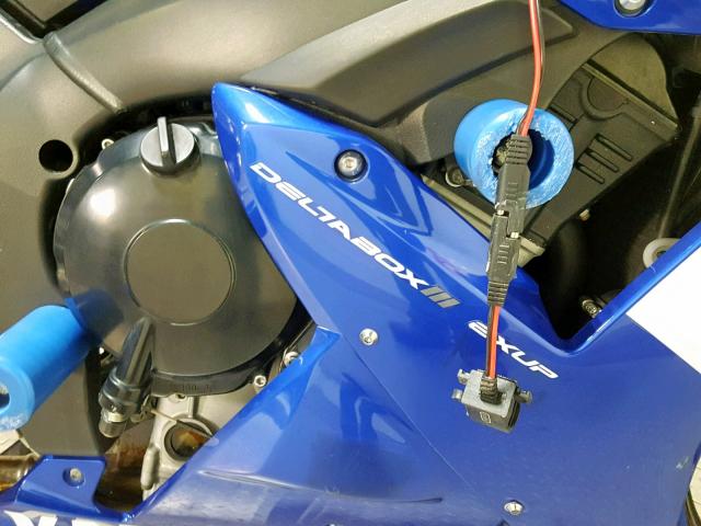 JYARN10E12A000222 - 2002 YAMAHA YZFR1 BLUE photo 12