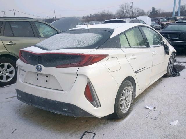 JTDKARFP6H3062883 - 2017 TOYOTA PRIUS PRIM თეთრი ფოტო 4