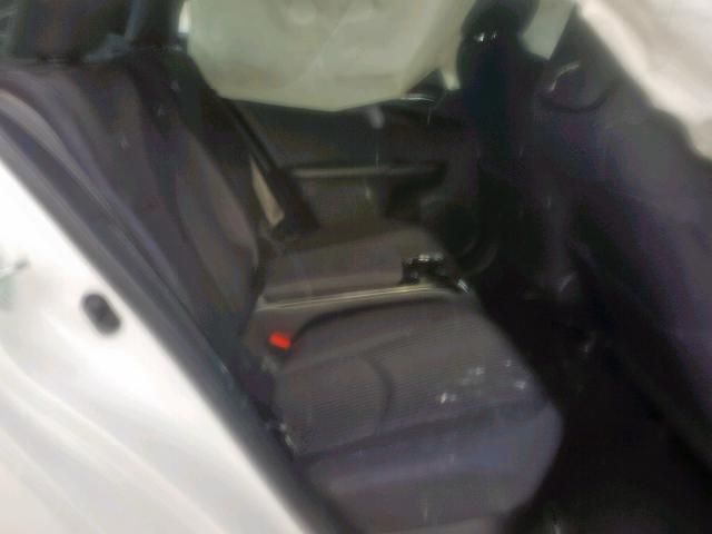 JTDKARFP6H3062883 - 2017 TOYOTA PRIUS PRIM თეთრი ფოტო 6