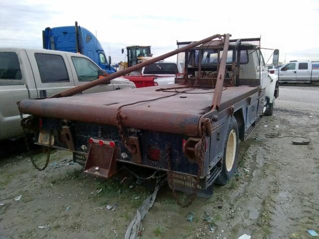 1FDNF60J6NVA31291 - 1992 FORD F600 WHITE photo 4