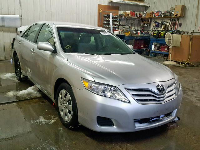 4T1BF3EK2BU153666 - 2011 TOYOTA CAMRY BASE SILVER photo 1