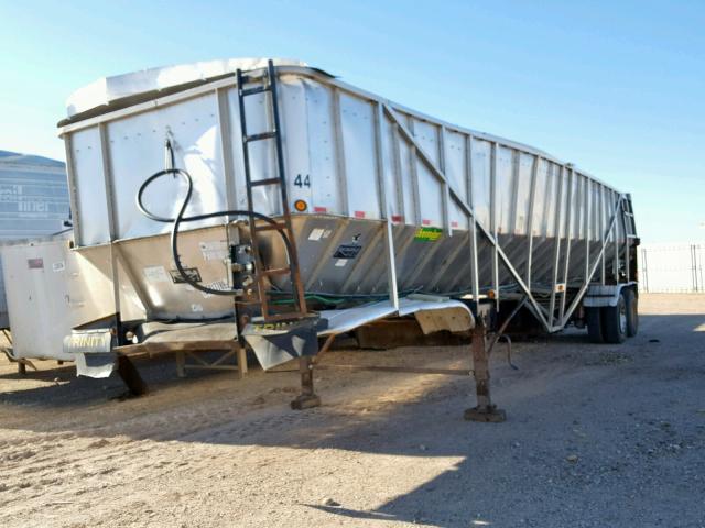 1T9SC422X4B656166 - 2004 TRIN TRAILER SILVER photo 2