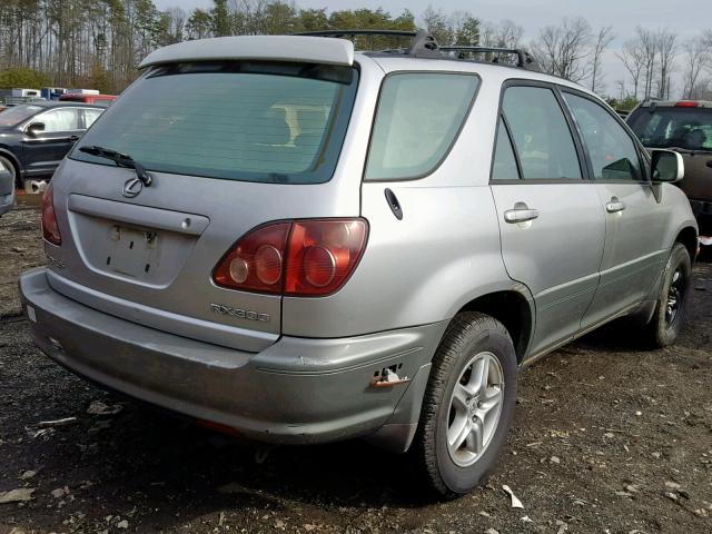 JT6HF10U9X0043621 - 1999 LEXUS RX 300 SILVER photo 4