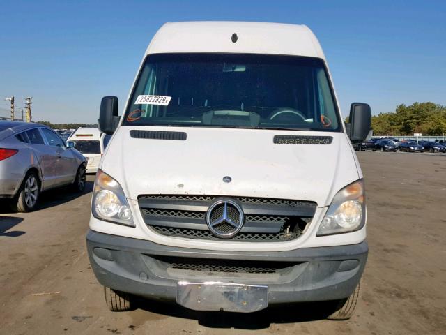 WD3PF4CC9A5464350 - 2010 MERCEDES-BENZ SPRINTER 3 WHITE photo 9