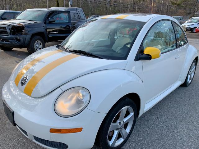 3VWFG31C48M510714 - 2008 VOLKSWAGEN NEW BEETLE WHITE photo 1