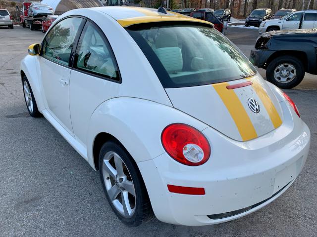 3VWFG31C48M510714 - 2008 VOLKSWAGEN NEW BEETLE WHITE photo 4