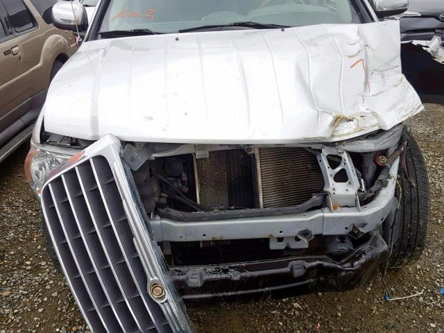 1A8HW58P67F505640 - 2007 CHRYSLER ASPEN LIMI SILVER photo 7