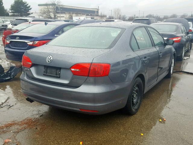 3VW2K7AJ8DM208436 - 2013 VOLKSWAGEN JETTA BASE GRAY photo 4