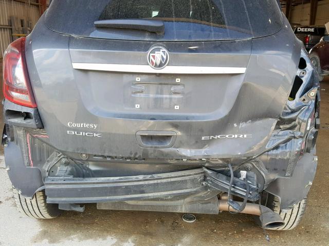 KL4CJASB0JB638506 - 2018 BUICK ENCORE PRE CHARCOAL photo 9