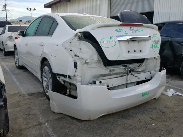 1N4BL2AP3AN542145 - 2010 NISSAN ALTIMA SR WHITE photo 3