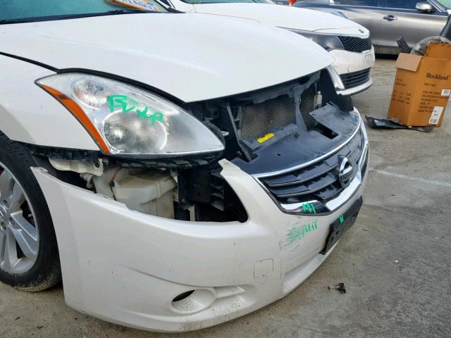 1N4BL2AP3AN542145 - 2010 NISSAN ALTIMA SR WHITE photo 9