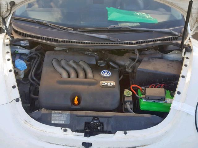 3VWBA21C7YM467979 - 2000 VOLKSWAGEN NEW BEETLE Weiß Foto 7