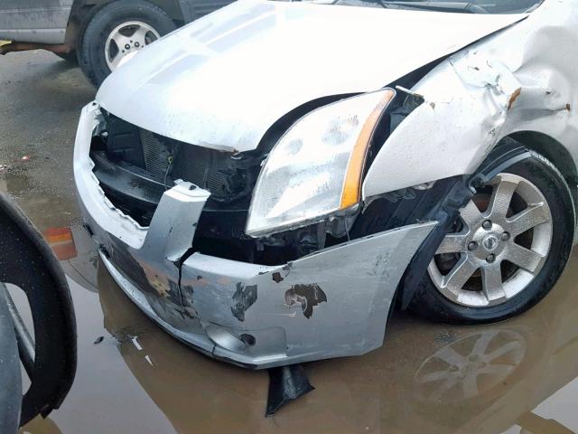 3N1AB61E78L669072 - 2008 NISSAN SENTRA 2.0 SILVER photo 9