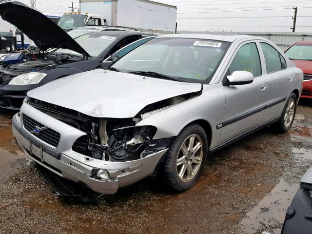 YV1RS61T632241397 - 2003 VOLVO S60 SILVER photo 2