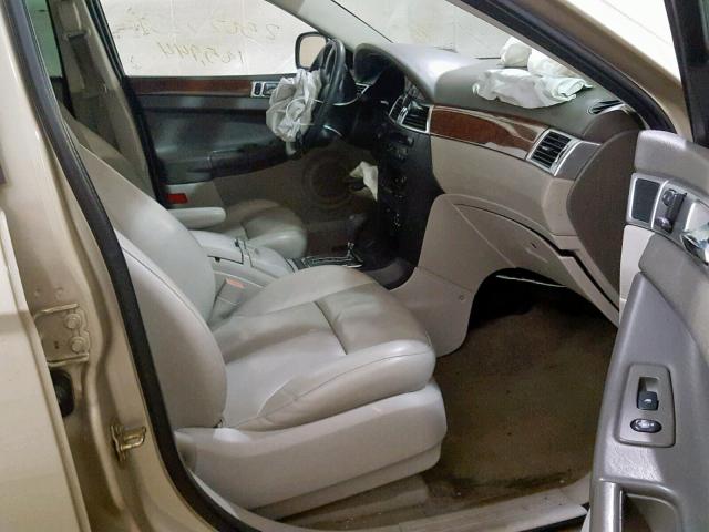 2A8GF68X97R100107 - 2007 CHRYSLER PACIFICA T GOLD photo 5