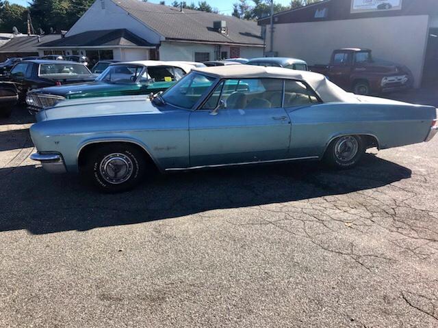 168676J290644 - 1966 CHEVROLET IMPALA  SS BLUE photo 1