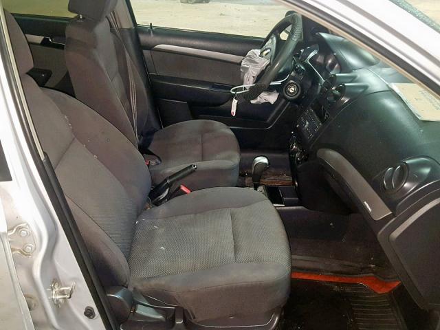 KL1TD56EX9B664395 - 2009 CHEVROLET AVEO LS GRAY photo 5