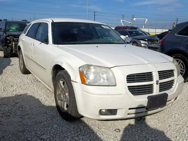 2D4FV47V47H754922 - 2007 DODGE MAGNUM SXT WHITE photo 1