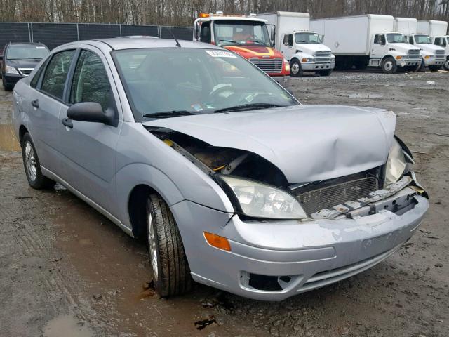 1FAFP34N47W362892 - 2007 FORD FOCUS ZX4 SILVER photo 1