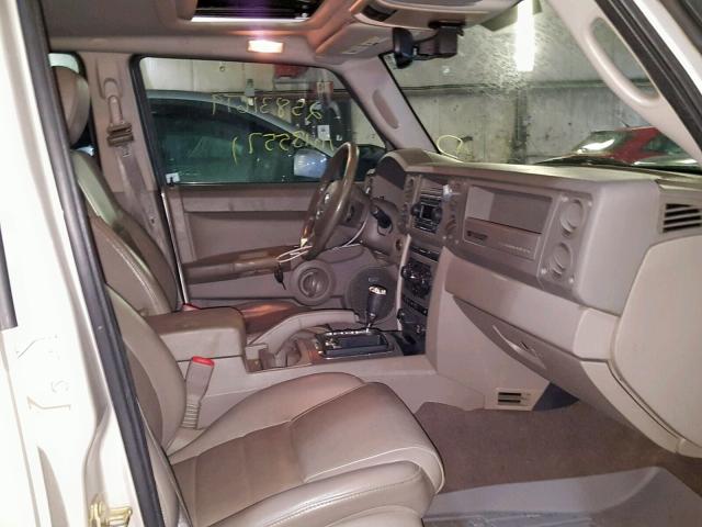 1J8HG48P47C528665 - 2007 JEEP COMMANDER TAN photo 5