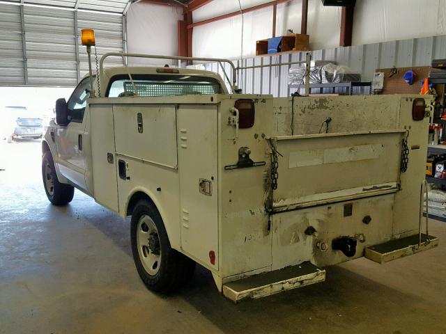 1FDWF30518EC54381 - 2008 FORD F350 SRW S WHITE photo 3