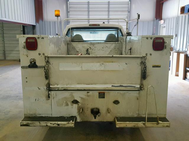 1FDWF30518EC54381 - 2008 FORD F350 SRW S WHITE photo 6