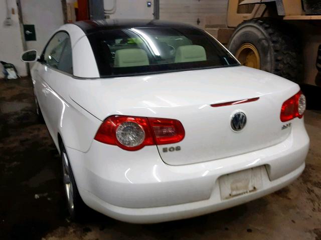 WVWDA71F97V004104 - 2007 VOLKSWAGEN EOS 2.0T S WHITE photo 3