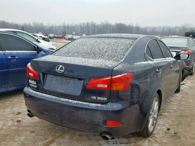 JTHBE262562000229 - 2006 LEXUS IS 350 BLUE photo 4