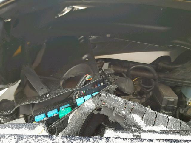 JTHBE262562000229 - 2006 LEXUS IS 350 BLUE photo 7