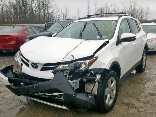 2T3RFREV3EW174758 - 2014 TOYOTA RAV4 XLE WHITE photo 2