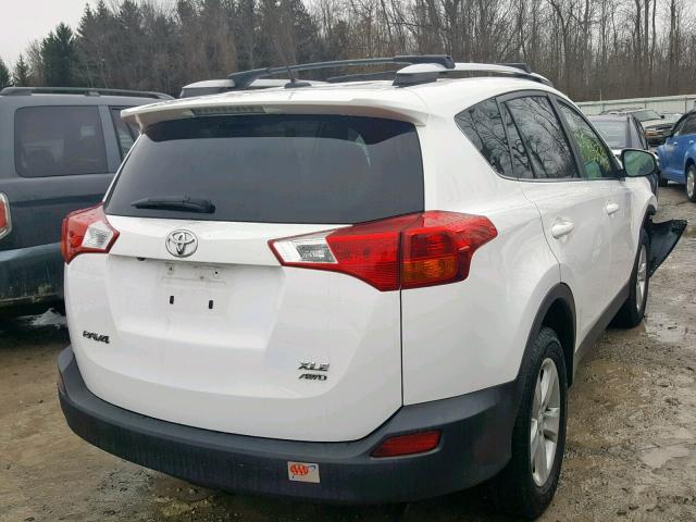 2T3RFREV3EW174758 - 2014 TOYOTA RAV4 XLE WHITE photo 4